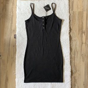Black bodycon dress